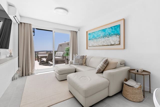 2 Zimmer Penthouse zu verkaufen in Doña Julia Golf, Casares mit Pool Garage - 325.000 € (Ref: 10156759)