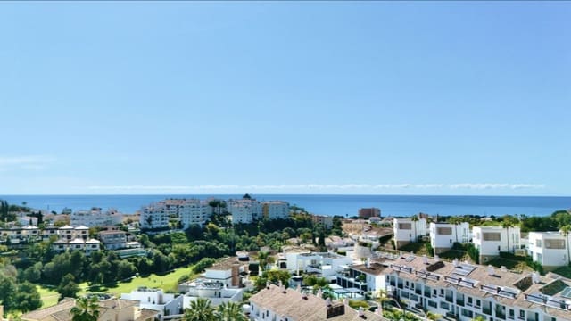 4 bedroom Townhouse for rent in Riviera del Sol, Mijas with pool - € 3,200 (Ref: 10158521)