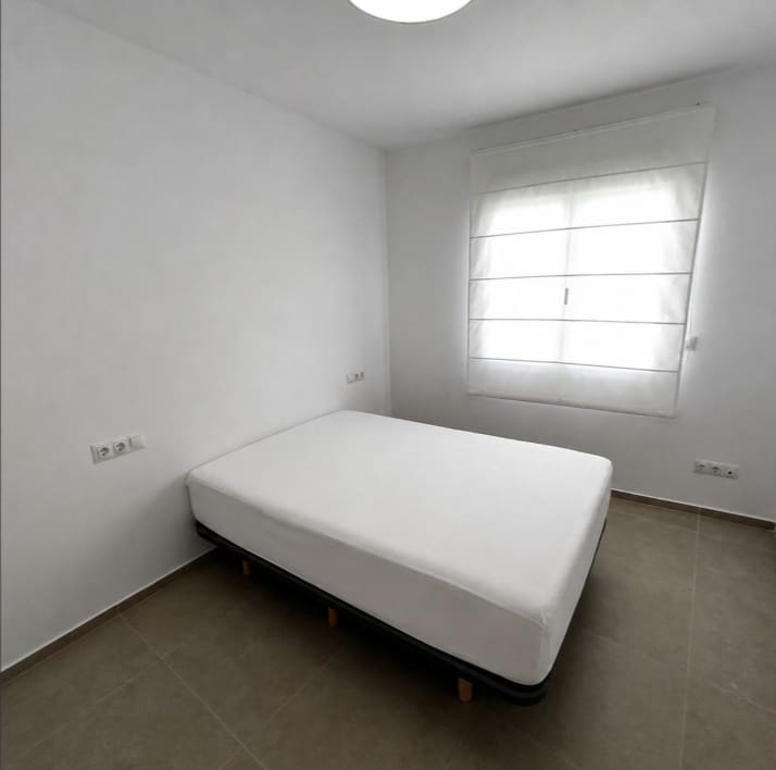 Apartamento de 1 habitación en Estepona en alquiler - 1.300 € (Ref: 10158524)