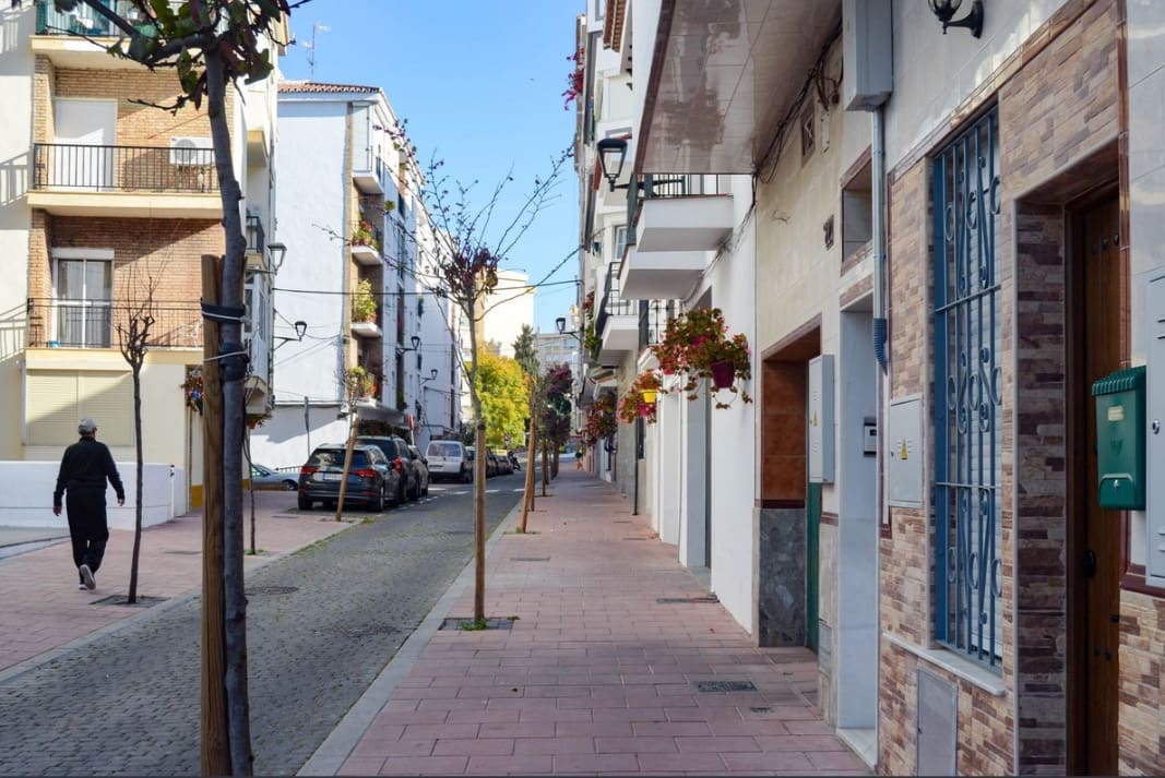4 sypialnia Apartament na sprzedaż w Estepona - 350 000 € (Ref: 10162436)
