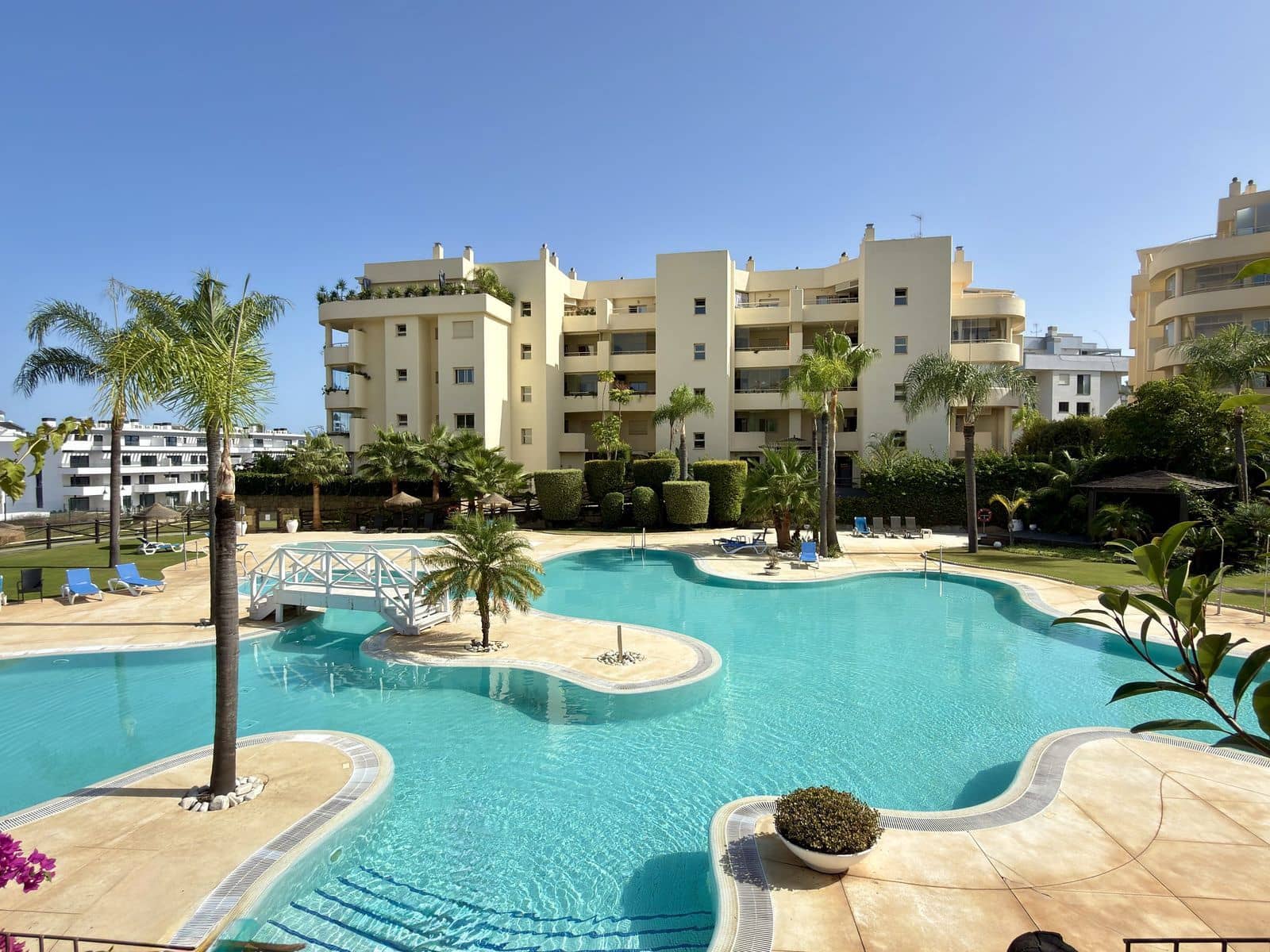 2 bedroom Apartment for sale in Cullera with pool garage - € 410,000 (Ref: 10162462)