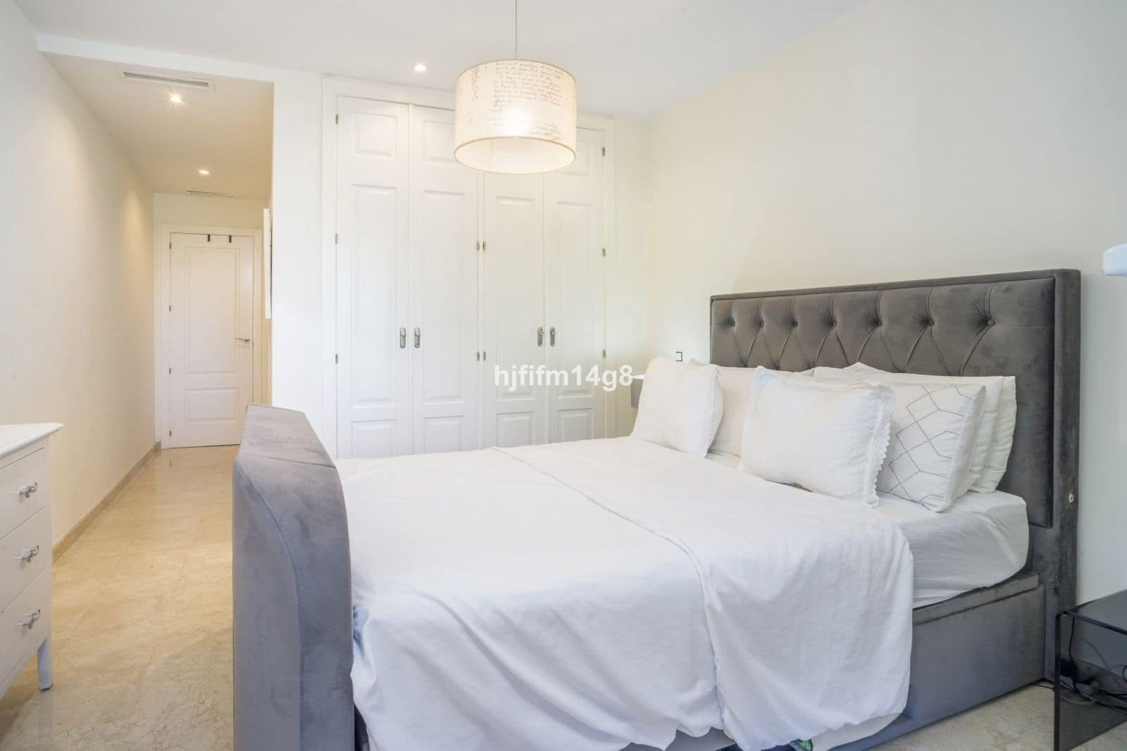 2 bedroom Apartment for sale in Almeria city with pool garage - € 495,000 (Ref: 10162464)