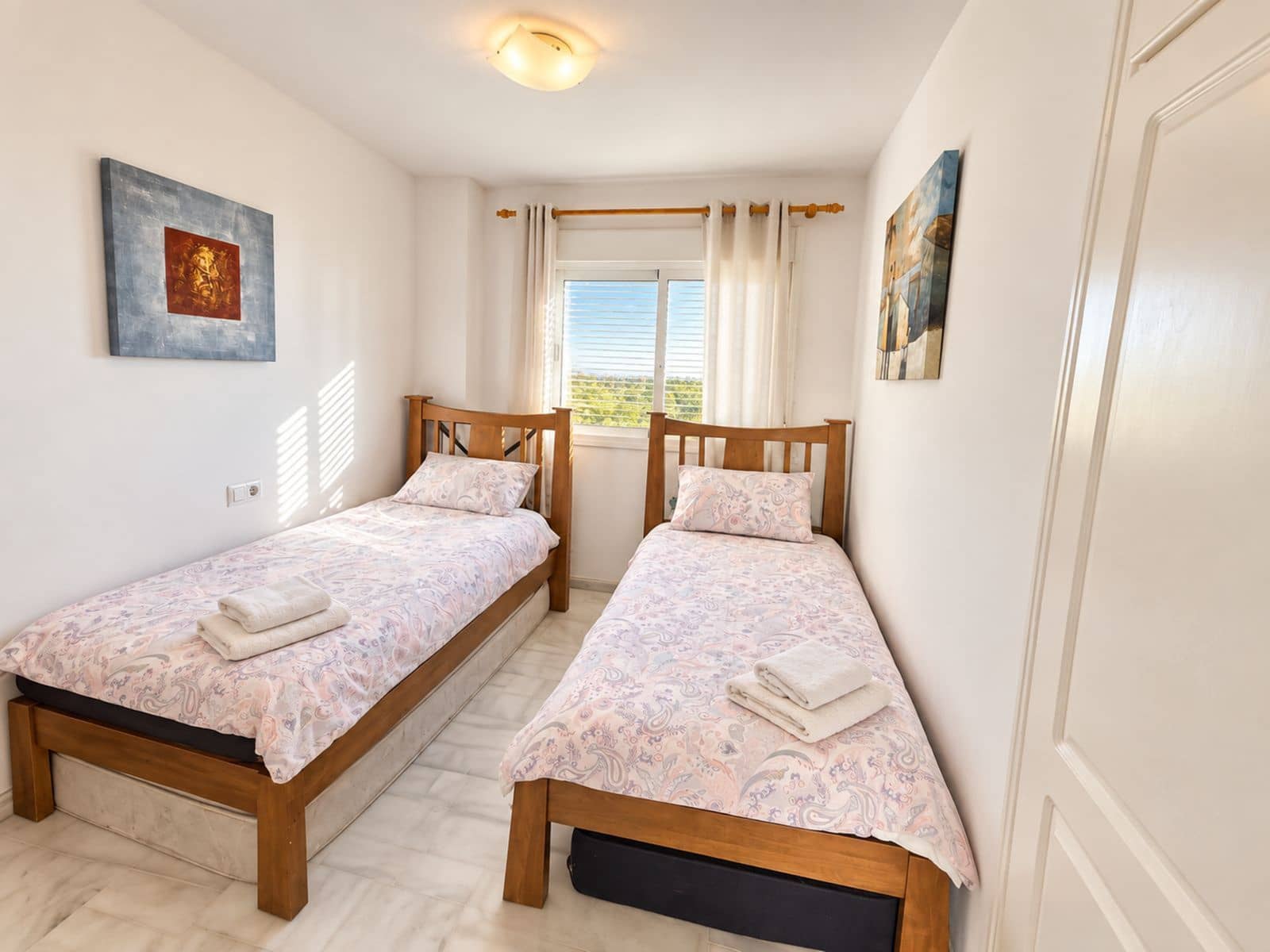 3 sypialnia Penthouse na sprzedaż w Casares z basenem - 299 950 € (Ref: 10162472)