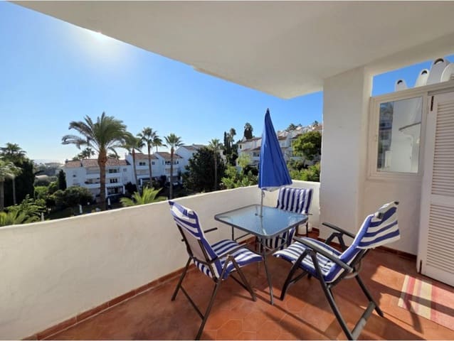 3 quarto Apartamento para venda em La Duquesa / Puerto de la Duquesa, Manilva com piscina - 315 000 € (Ref: 10162481)