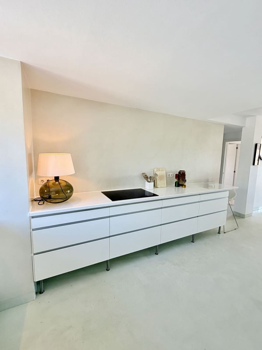 3 bedroom Penthouse for sale in Casares with pool - € 485,000 (Ref: 10163371)