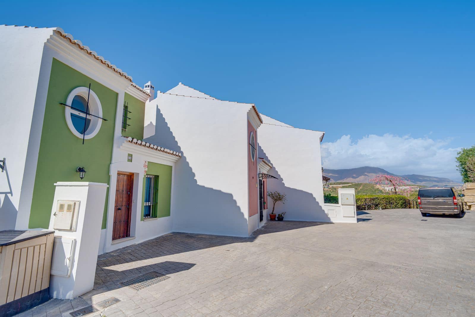 3 bedroom Townhouse for sale in Casares with pool garage - € 295,000 (Ref: 10163483)
