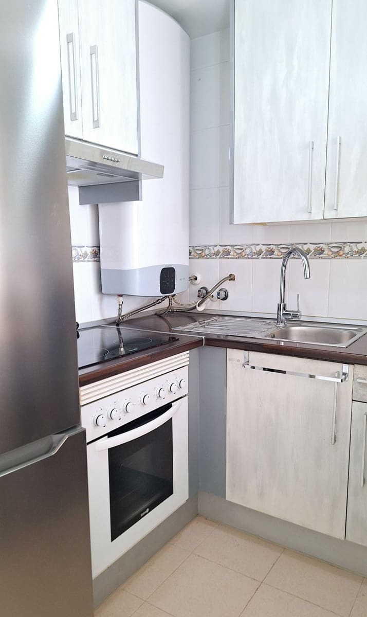 2 slaapkamer Penthouse te koop in Casares met zwembad garage - € 265.000 (Ref: 10166694)