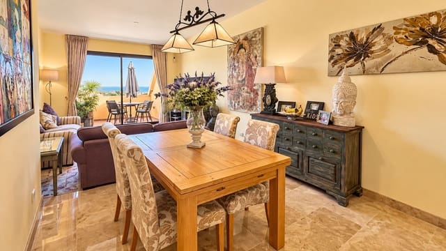 2 makuuhuone Kattohuoneisto myytävänä paikassa La Duquesa / Puerto de la Duquesa, Manilva mukana uima-altaan 
autotalli - 320 000 € (Ref: 10166710)