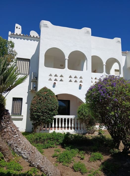 3 camera da letto Casa da affittare in Estepona con piscina - 2.500 € (Rif: 10167340)