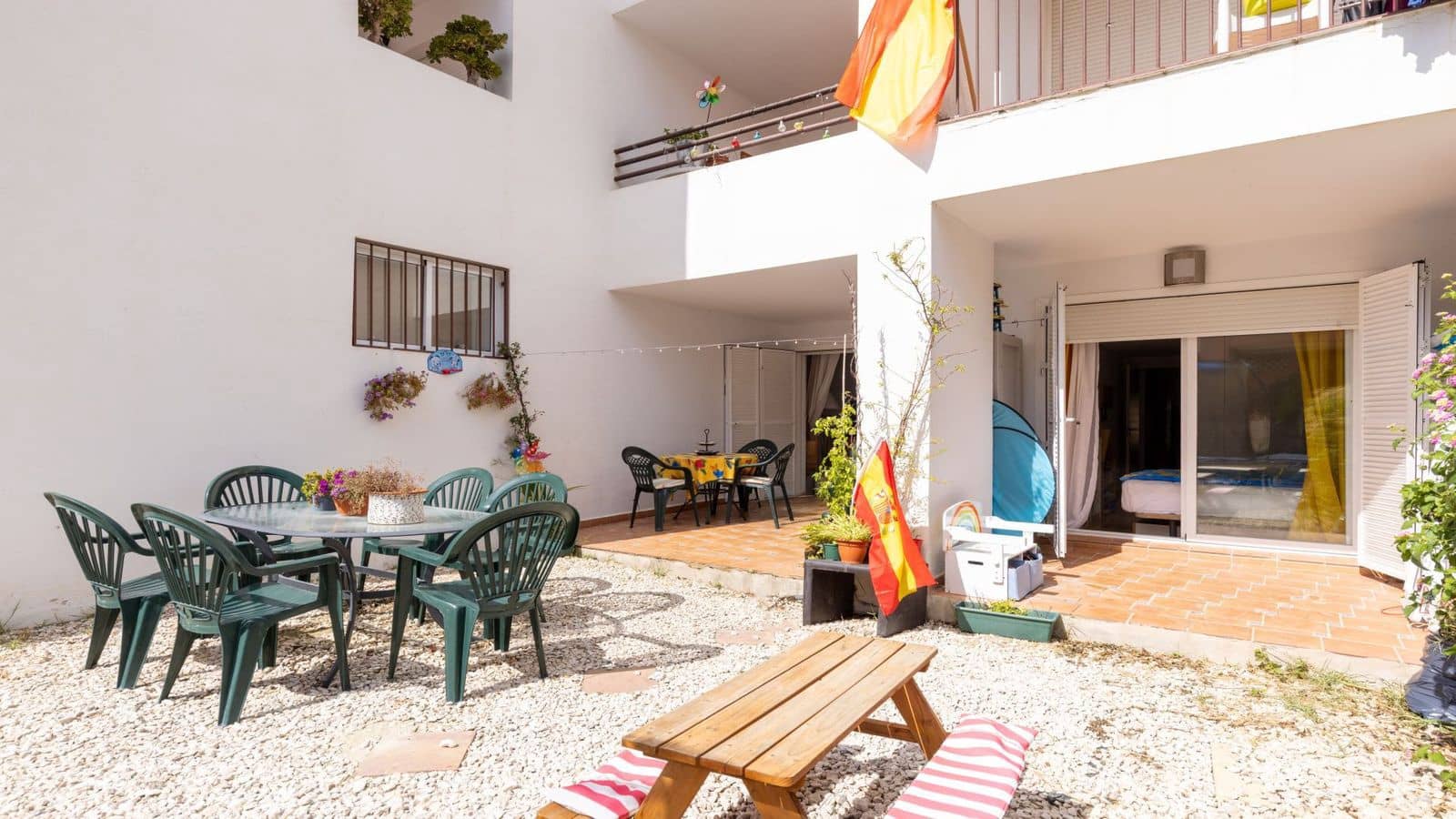 2 makuuhuone Huoneisto myytävänä paikassa La Duquesa / Puerto de la Duquesa mukana uima-altaan 
autotalli - 315 000 € (Ref: 10172211)