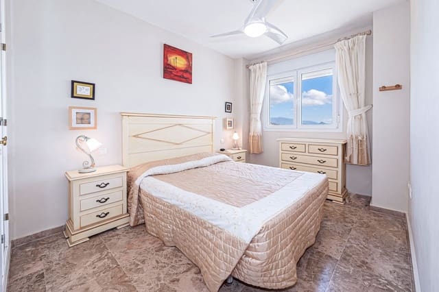 3 bedroom Apartment for sale in Estepona with pool garage - € 385,000 (Ref: 10173782)