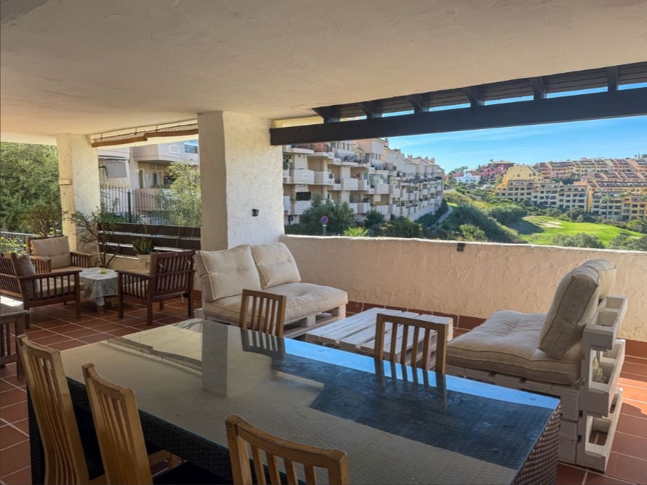2 sovrum Lägenhet till salu i La Duquesa / Puerto de la Duquesa med garage - 340 000 € (Ref: 10173801)