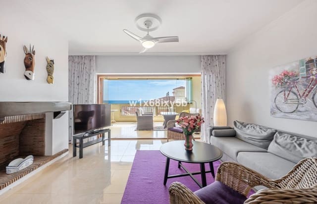 Apartamento de 2 habitaciones en Manilva en venta con piscina garaje - 399.000 € (Ref: 10173900)