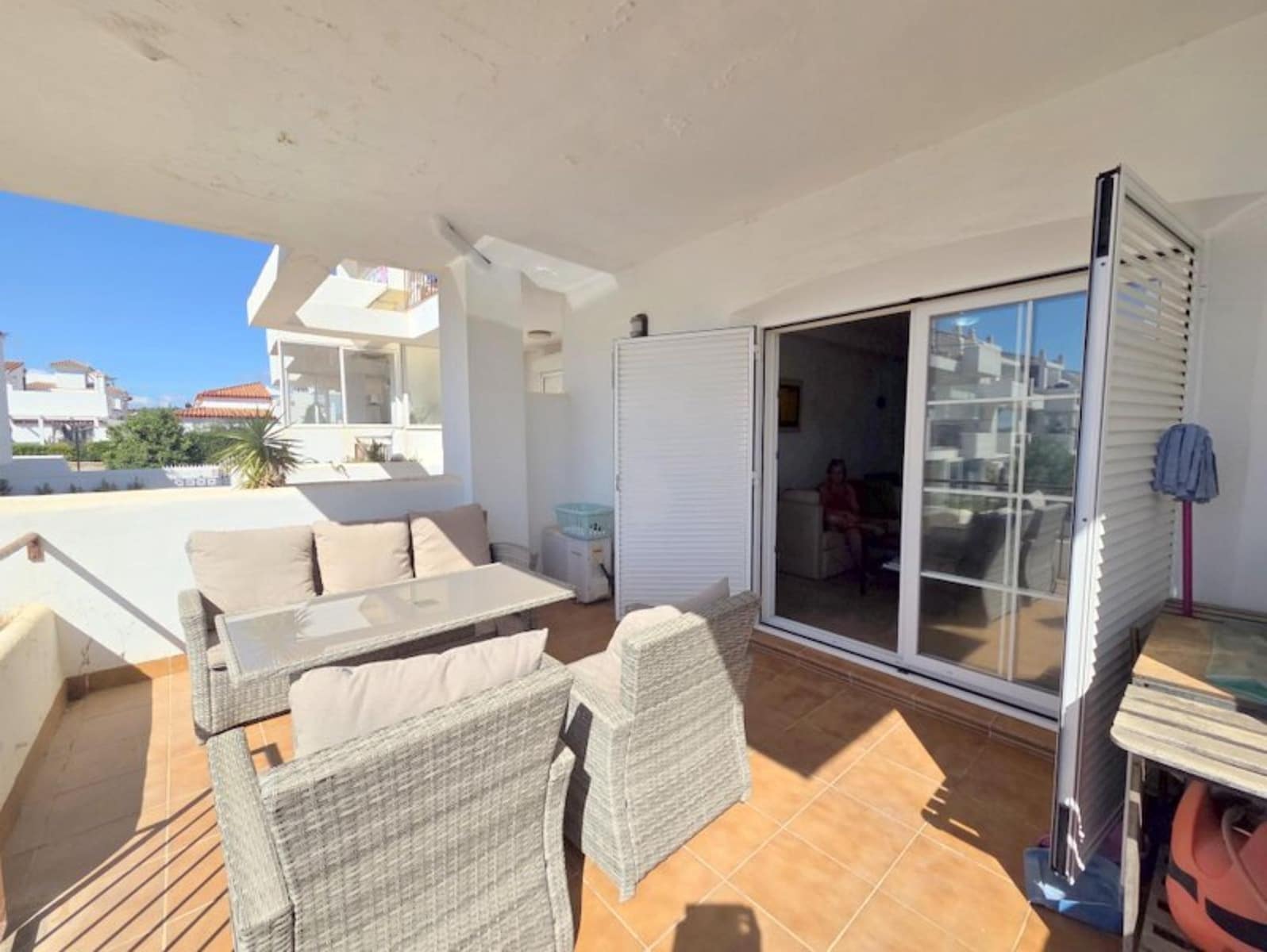 2 bedroom Penthouse for sale in La Duquesa / Puerto de la Duquesa with pool - € 280,000 (Ref: 10174509)