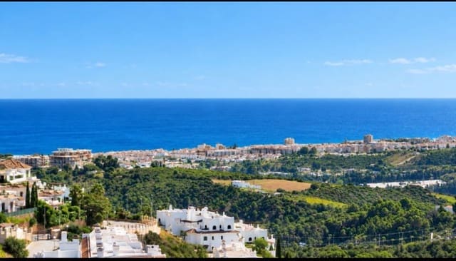 2 bedroom Penthouse for sale in Casares with pool garage - € 265,000 (Ref: 10174525)