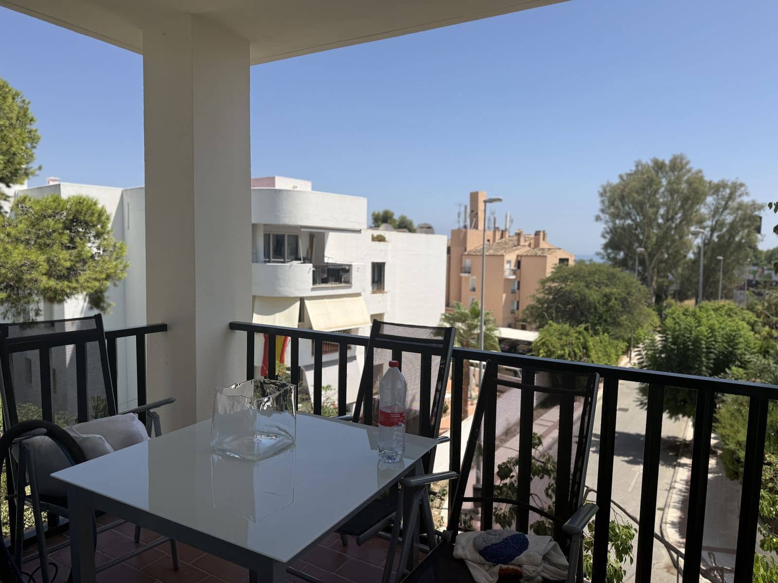 2 soveværelse Lejlighed til salg i Nueva Andalucia med swimmingpool garage - € 390.000 (Ref: 10174539)