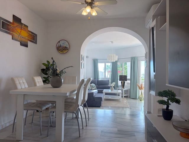Apartamento de 2 habitaciones en Calahonda, Mijas en venta con piscina - 285.000 € (Ref: 10174544)