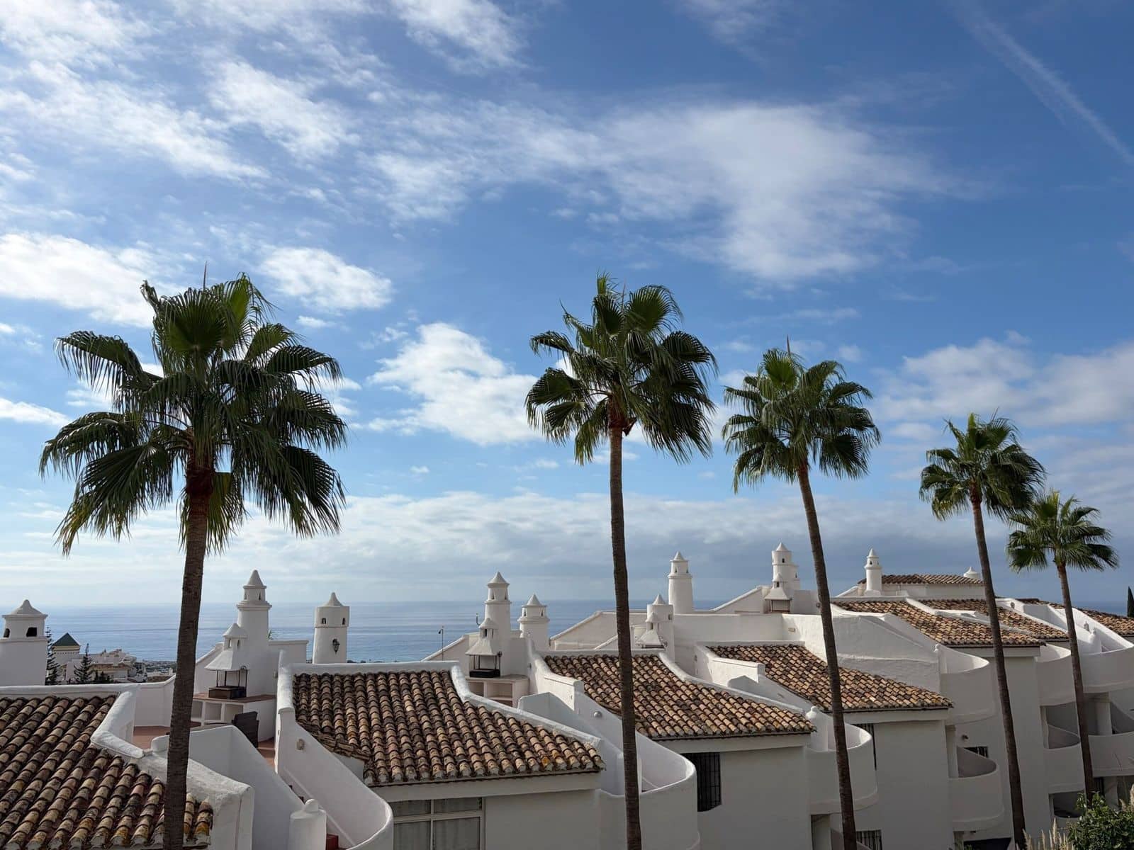 Apartamento de 2 habitaciones en Calahonda en venta con piscina - 285.000 € (Ref: 10174544)