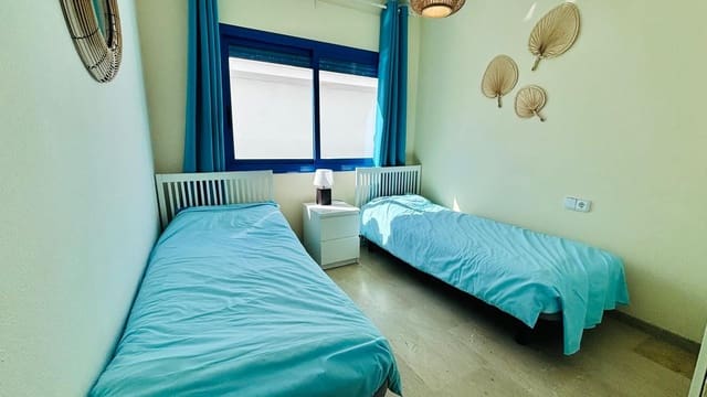 2 Zimmer Apartment zu verkaufen in La Duquesa / Puerto de la Duquesa, Manilva mit Pool Garage - 299.995 € (Ref: 10174547)