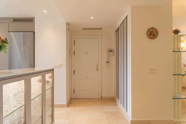 2 sypialnia Apartament na sprzedaż w Miraflores, Miasto Málaga z basenem garażem - 499 000 € (Ref: 10174624)