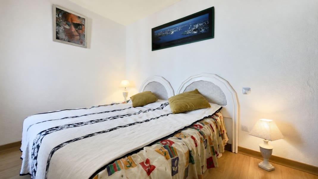 3 slaapkamer Appartement te huur in Estepona met zwembad - € 2.800 (Ref: 10174754)