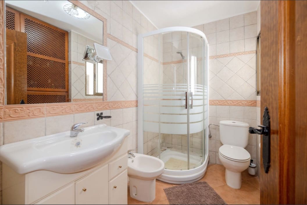 3 soverom Hus til salgs i Estepona med svømmebasseng - € 409 000 (Ref: 10179310)