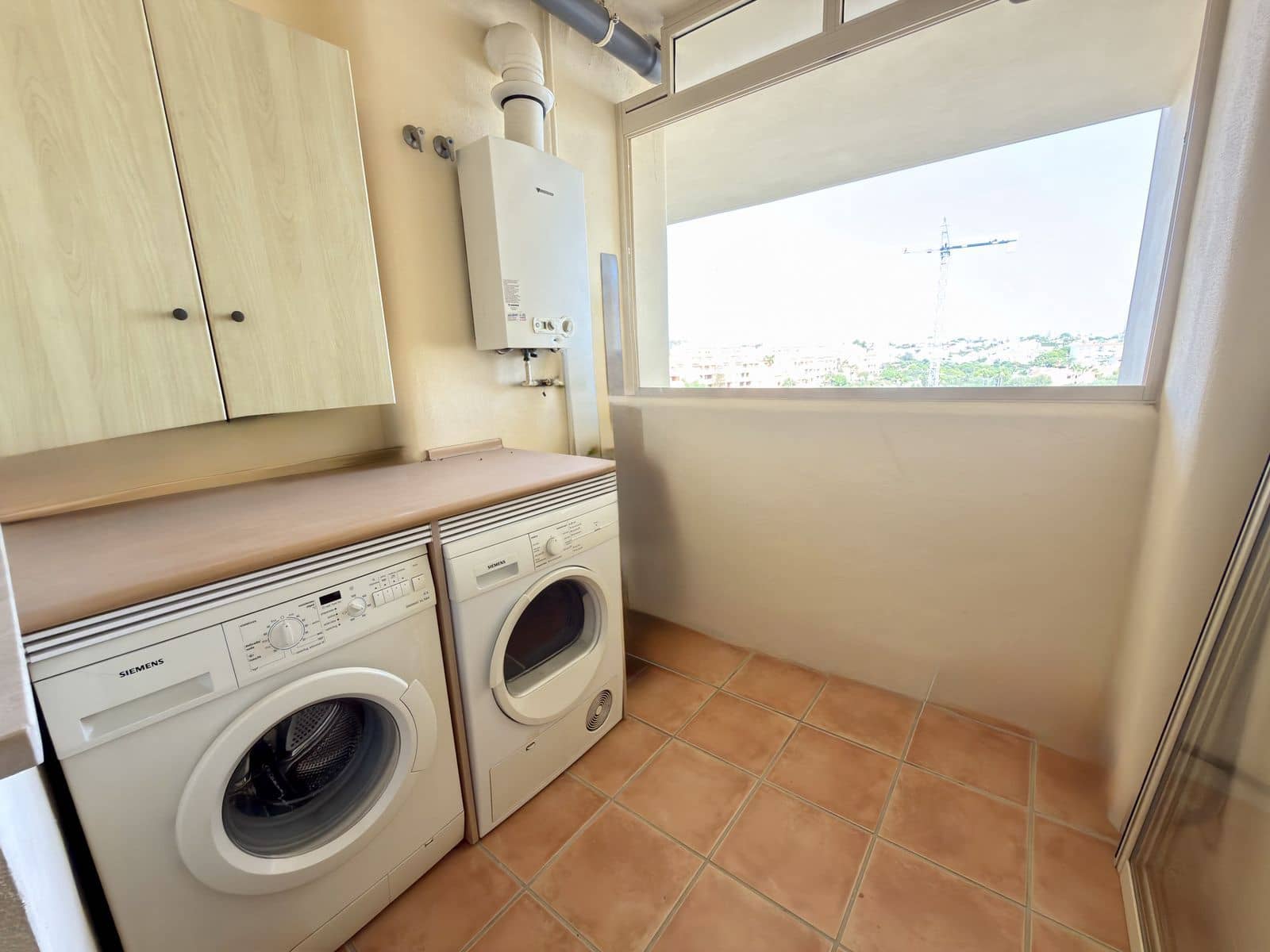 2 Zimmer Apartment zu verkaufen in El Faro mit Pool Garage - 410.000 € (Ref: 10179320)
