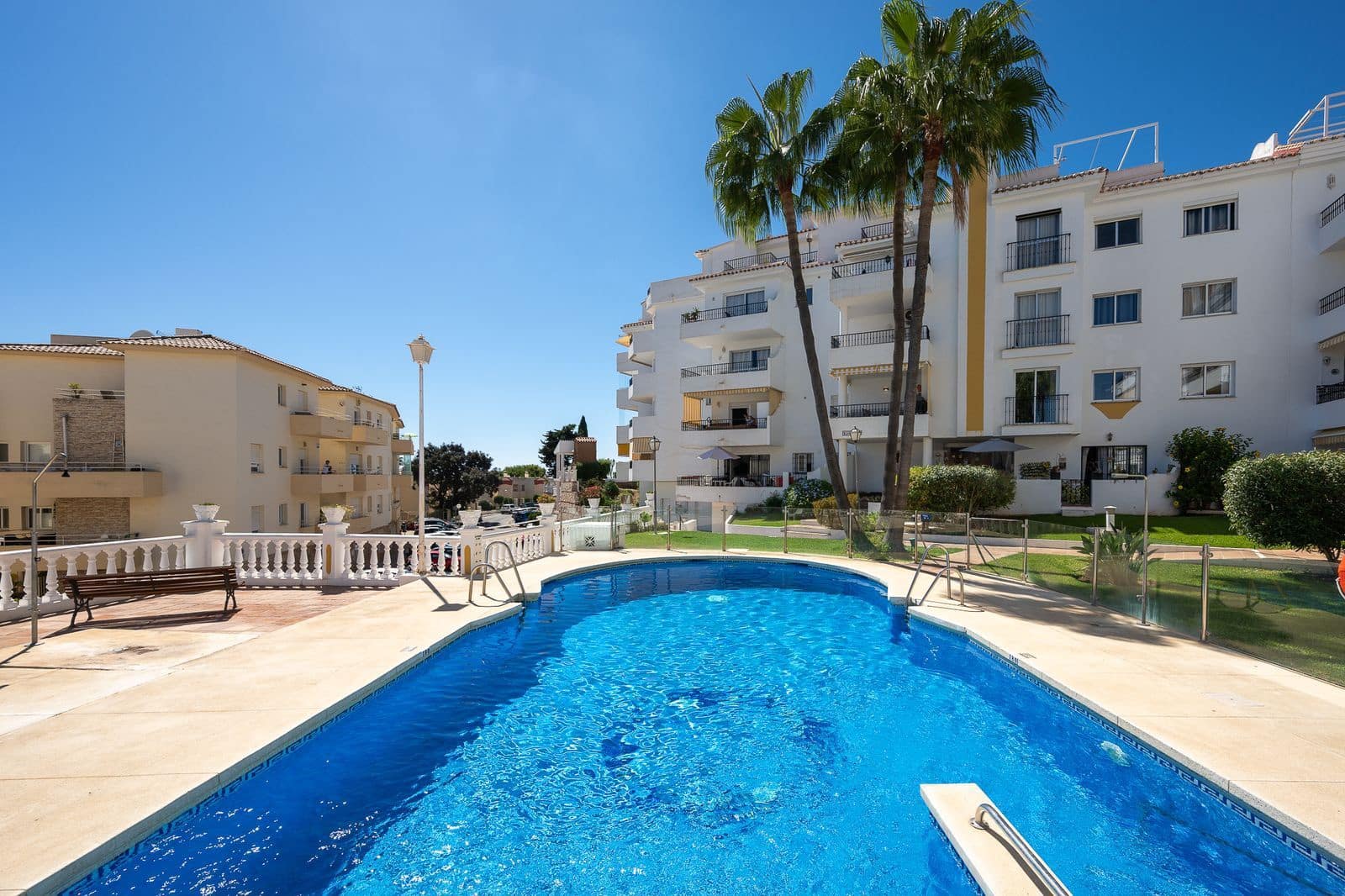 3 bedroom Apartment for sale in Riviera del Sol with pool garage - € 425,000 (Ref: 10180487)