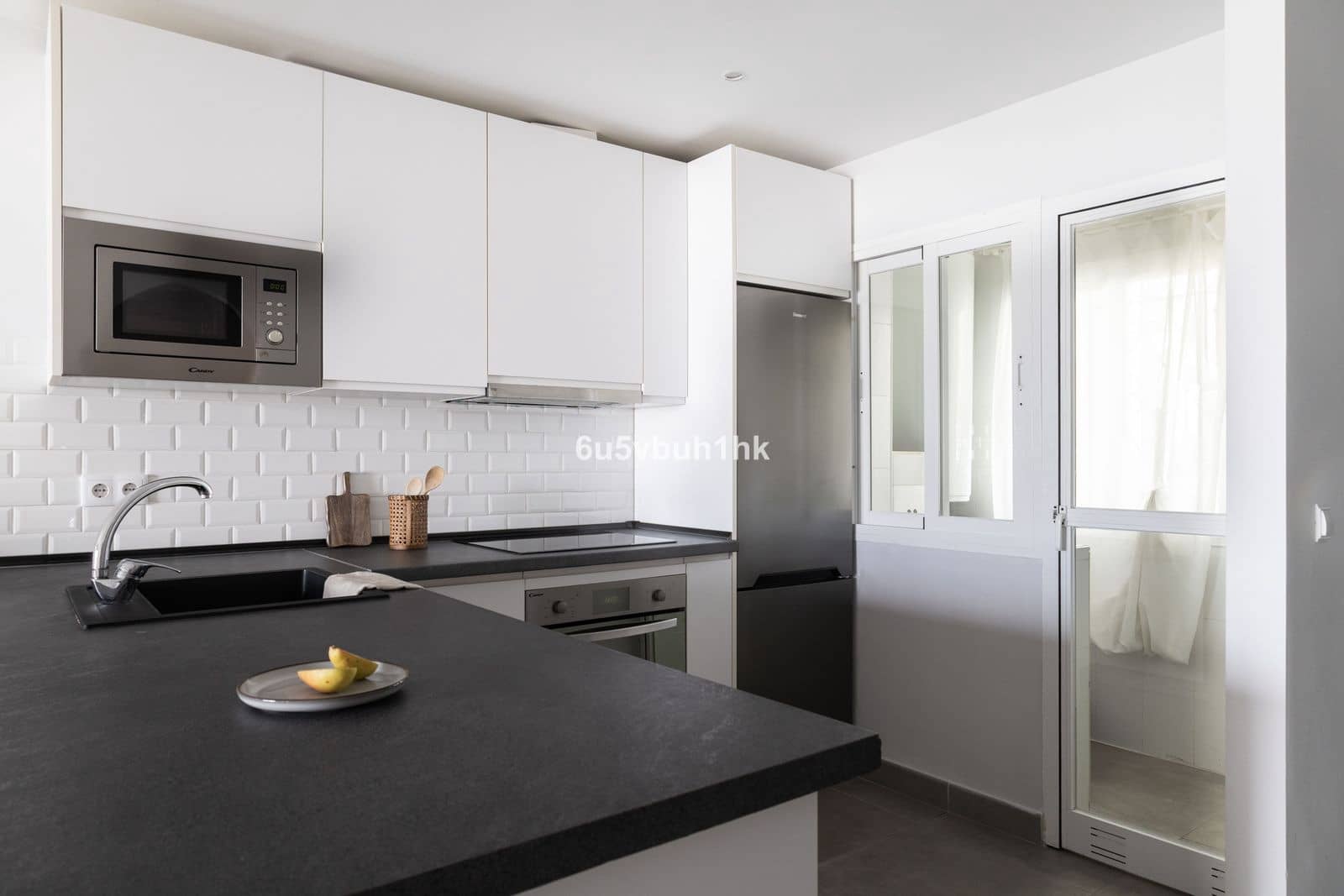 2 sypialnia Apartament na sprzedaż w La Cala de Mijas z basenem garażem - 345 000 € (Ref: 10180503)
