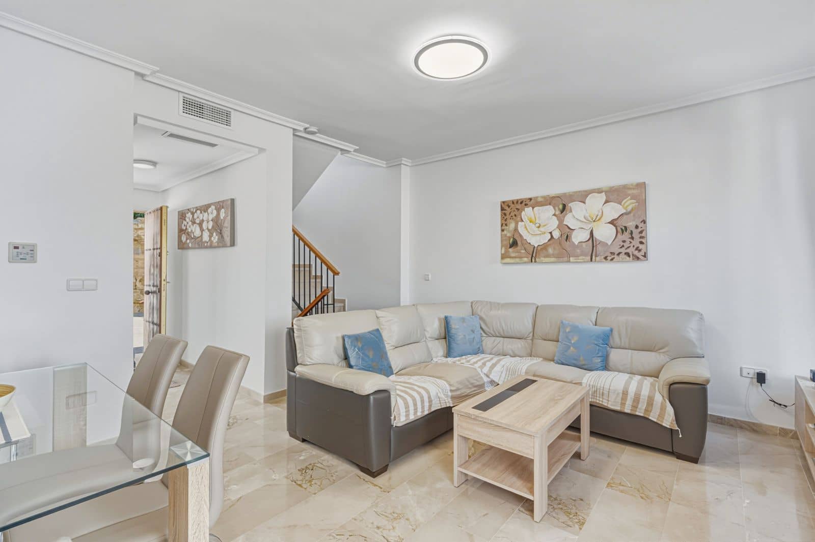 Casa de 3 habitaciones en Casares en venta con piscina garaje - 295.000 € (Ref: 10180512)