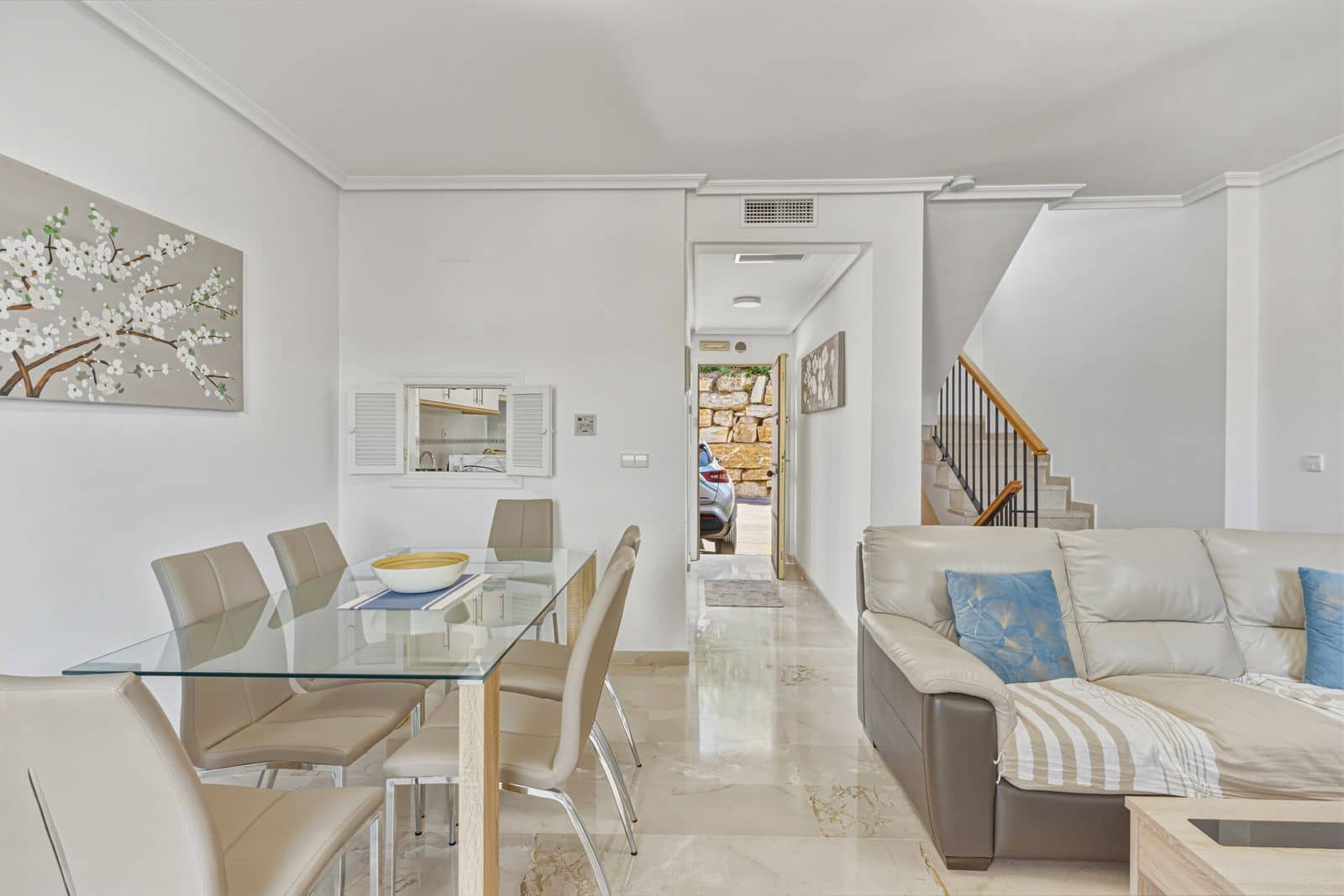 Casa de 3 habitaciones en Casares en venta con piscina garaje - 295.000 € (Ref: 10180512)