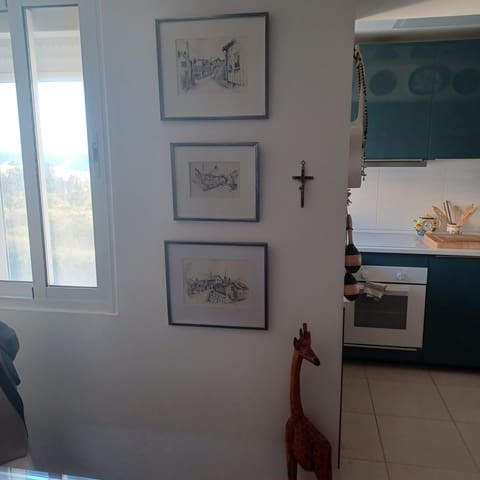 2 bedroom Penthouse for sale in Estepona with pool - € 295,000 (Ref: 10180517)