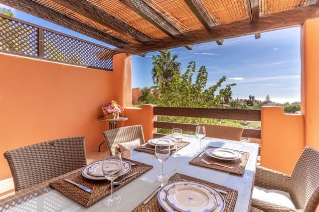 2 soverom Leilighet til salgs i New Golden Mile, Estepona med svømmebasseng garasje - € 420 000 (Ref: 10180554)