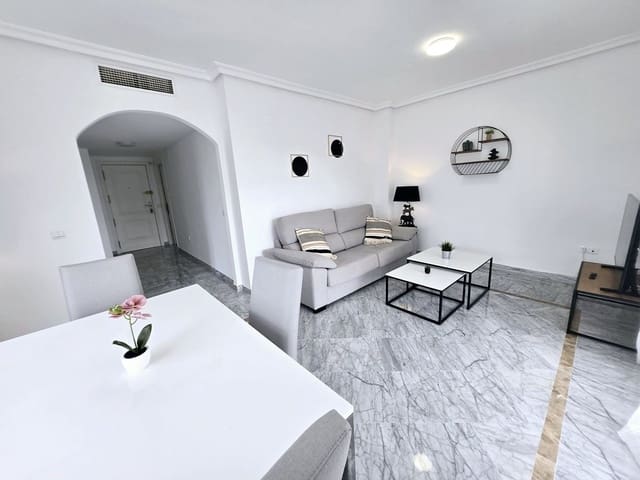 Apartamento de 2 habitaciones en Nueva Andalucía Centro, Marbella en venta con piscina garaje - 390.000 € (Ref: 10180558)