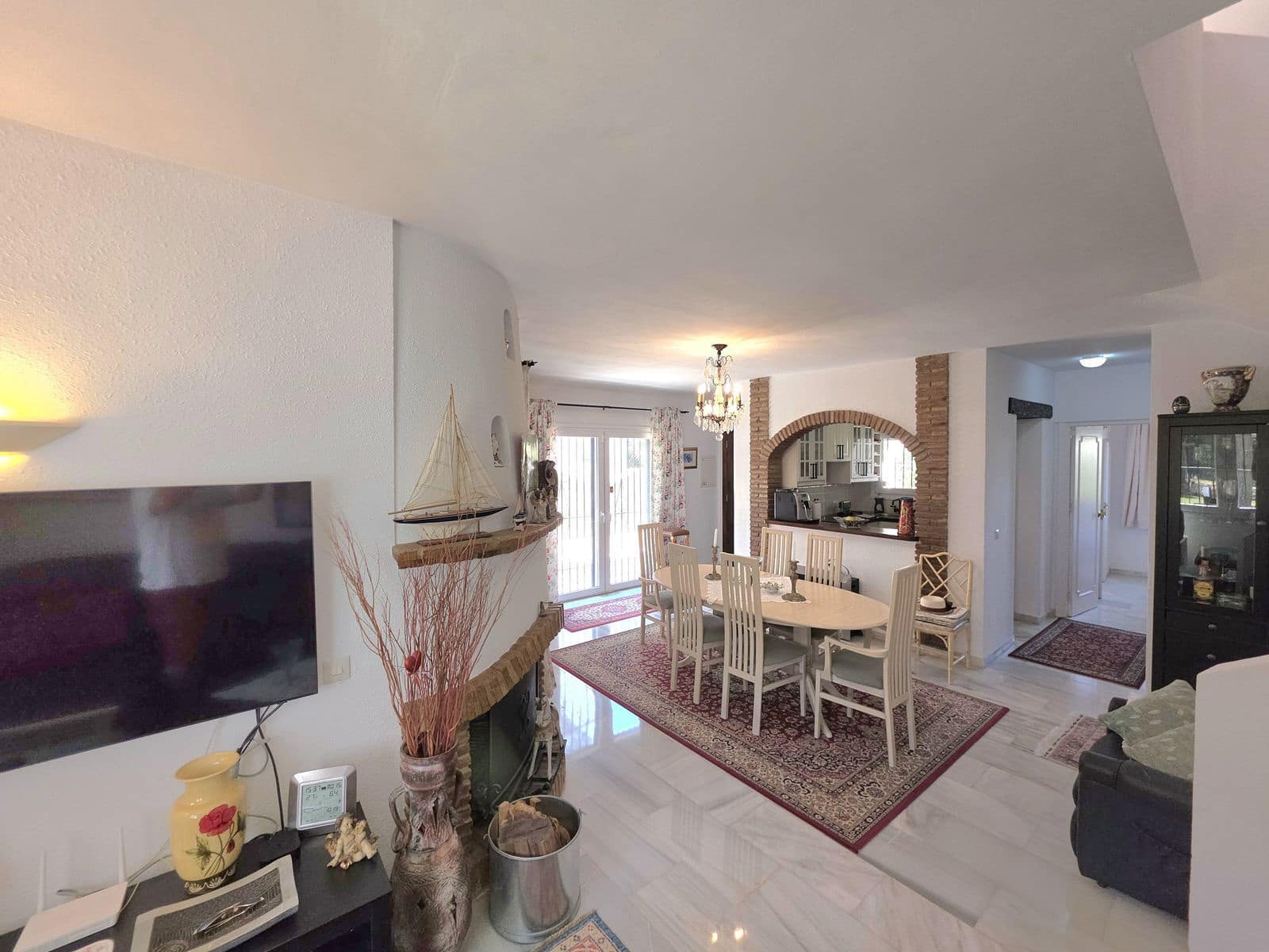 Casa de 3 habitaciones en Calahonda en venta con piscina - 464.000 € (Ref: 10180559)