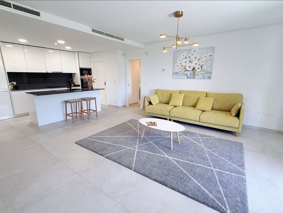 3 sypialnia Apartament do wynajęcia w Benahavis z basenem garażem - 2 500 € (Ref: 10184765)