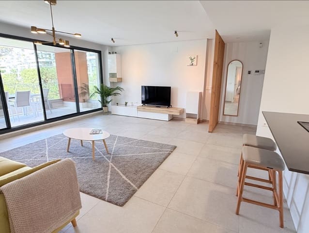 3 sypialnia Apartament do wynajęcia w Benahavís z basenem garażem - 2 500 € (Ref: 10184765)