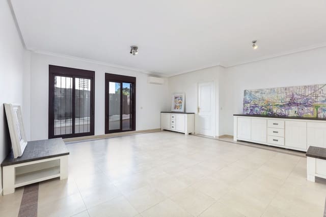 2 soveværelse Lejlighed til salg i Nueva Andalucia, Marbella med swimmingpool garage - € 469.000 (Ref: 10184767)