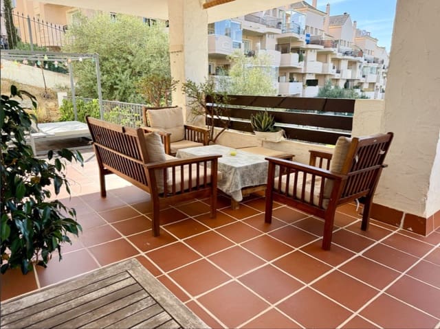 Apartamento de 2 habitaciones en La Duquesa / Puerto de la Duquesa, Manilva en venta con garaje - 340.000 € (Ref: 10184785)