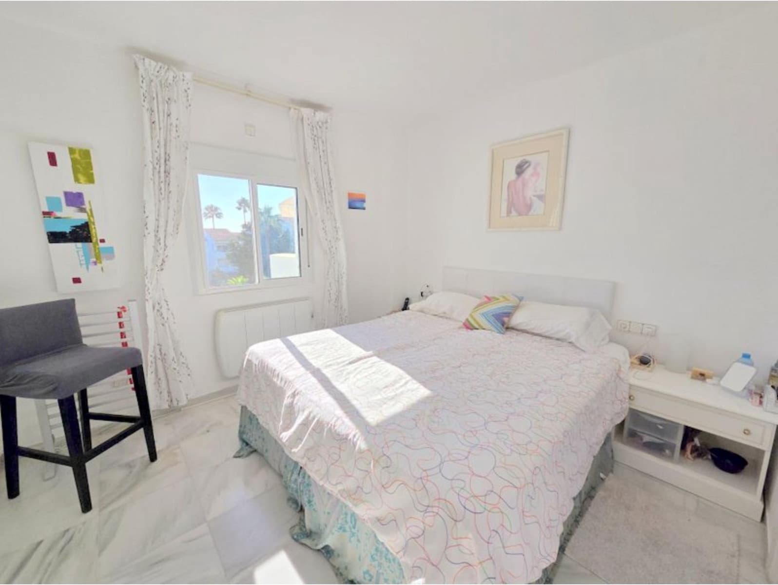 Apartamento de 3 habitaciones en La Duquesa / Puerto de la Duquesa en venta con piscina - 315.000 € (Ref: 10184786)