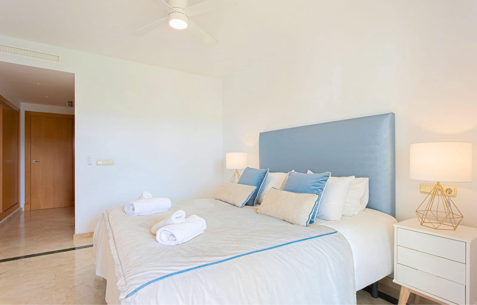 2 slaapkamer Appartement te koop in Casares met zwembad garage - € 365.000 (Ref: 10186747)