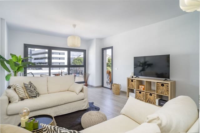 Ático de 2 habitaciones en Estepona en venta con piscina garaje - 475.000 € (Ref: 10186757)