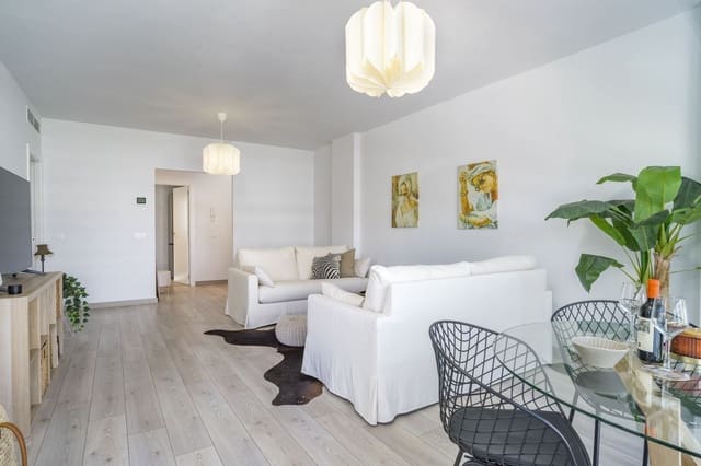 Ático de 2 habitaciones en Estepona en venta con piscina garaje - 475.000 € (Ref: 10186757)