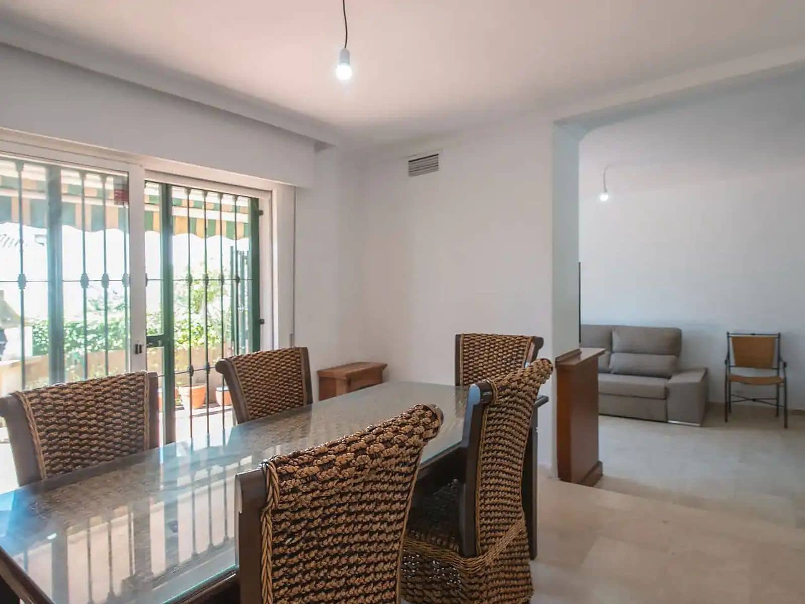 Pareado de 5 habitaciones en Estepona en venta con piscina - 468.000 € (Ref: 10186762)