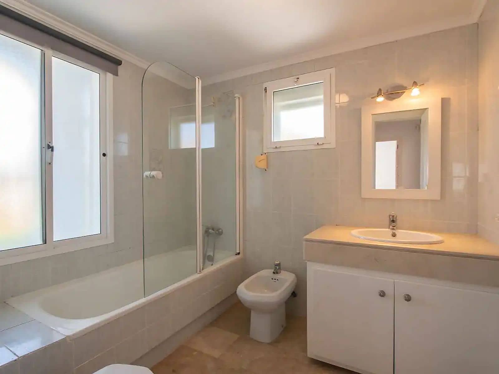 Pareado de 5 habitaciones en Estepona en venta con piscina - 468.000 € (Ref: 10186762)