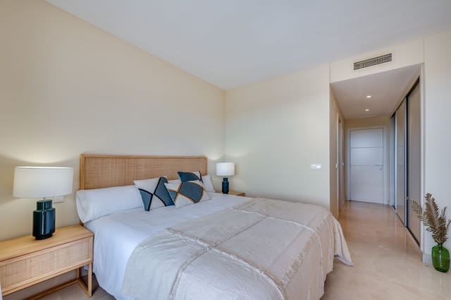 2 sypialnia Apartament na sprzedaż w La Quinta, Benahavís z basenem garażem - 490 000 € (Ref: 10187610)