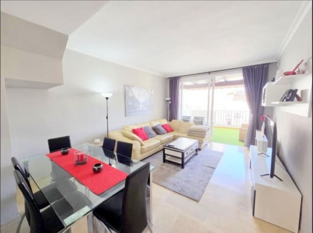 Ático de 2 habitaciones en La Duquesa / Puerto de la Duquesa, Manilva en venta con piscina garaje - 275.000 € (Ref: 10187614)