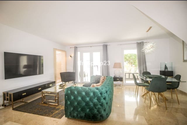 3 soveværelse Semi-Rækkehus til salg i La Duquesa / Puerto de la Duquesa, Manilva - € 415.000 (Ref: 9130118)