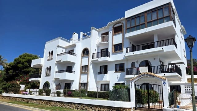 2 soveværelse Lejlighed til salg i La Cala de Mijas, Mijas - € 499.000 (Ref: 9143298)