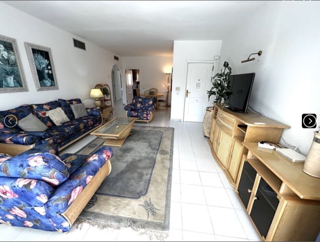 2 bedroom Apartment for sale in Mijas Costa, Mijas with pool garage - € 299,000 (Ref: 9248373)